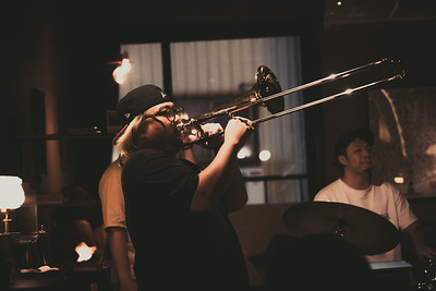 J House Coffee Bar & Jazz